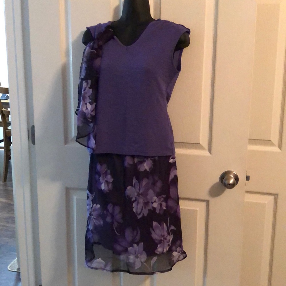 Purple skirt set with skirt, tank, scarf 7/8J